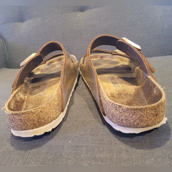 SOLD — SOLD — SOLD—-RoseGold/MetallicCopper BIRKENSTOCK Arizona Soft Footbed,38R - Picture 3 of 12